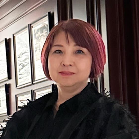 三河 かおり